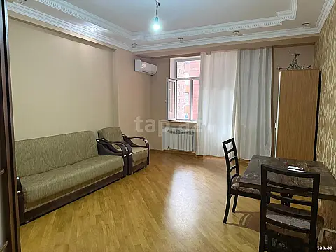 Kirayə verilir 3 otaqlı yeni tikili 120 m²