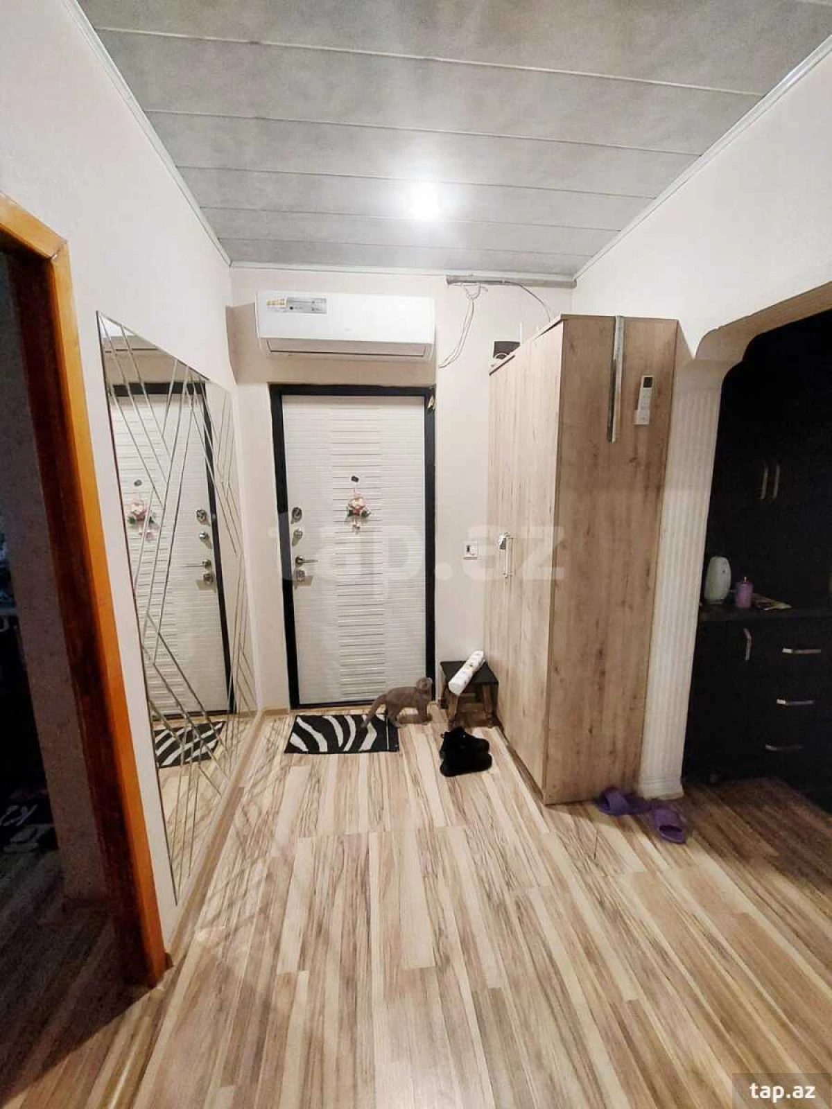 Satılır 2 otaqlı mənzil 58 m²