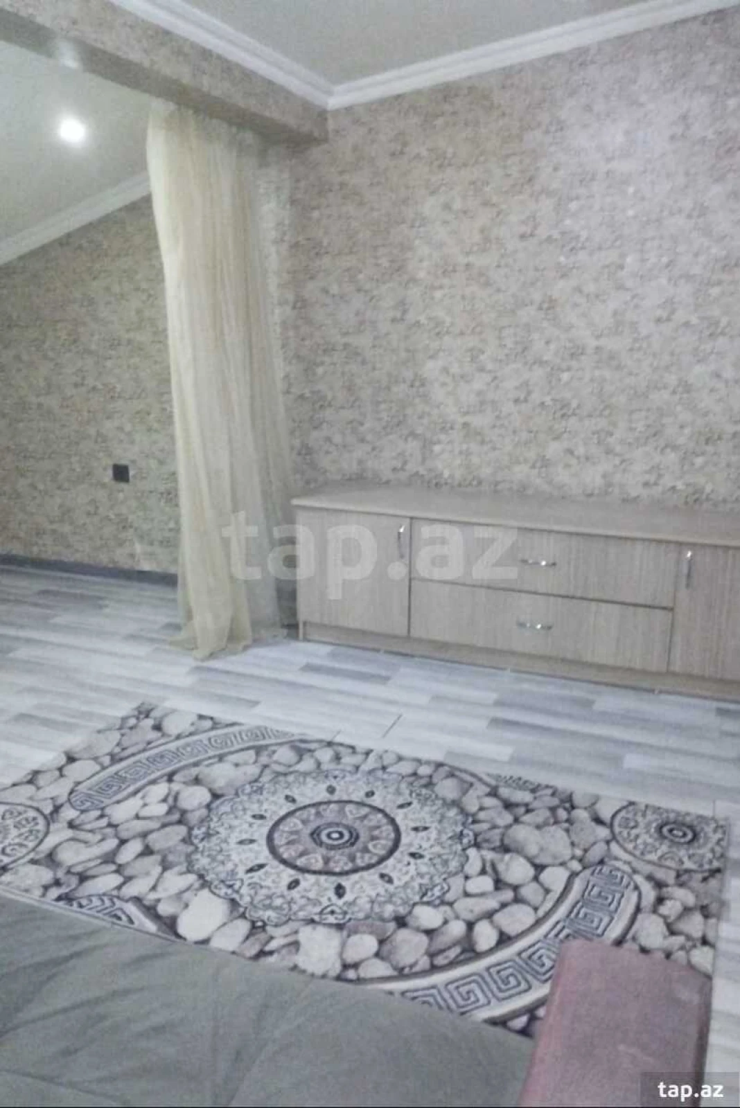 Satılır 1 otaqlı yeni tikili 40 m²