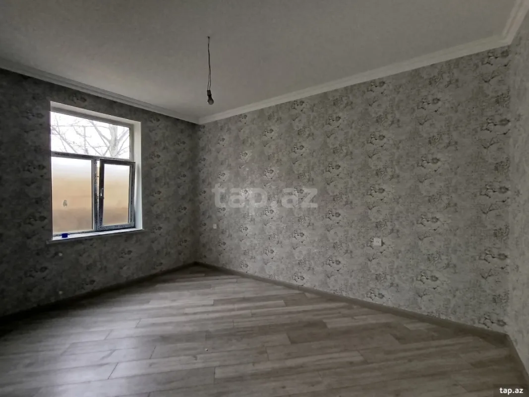 Satılır 4 otaqlı həyət evi