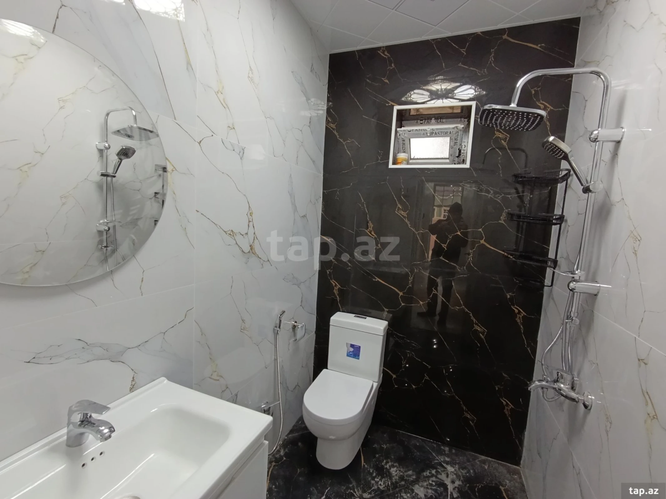 Satılır 4 otaqlı həyət evi