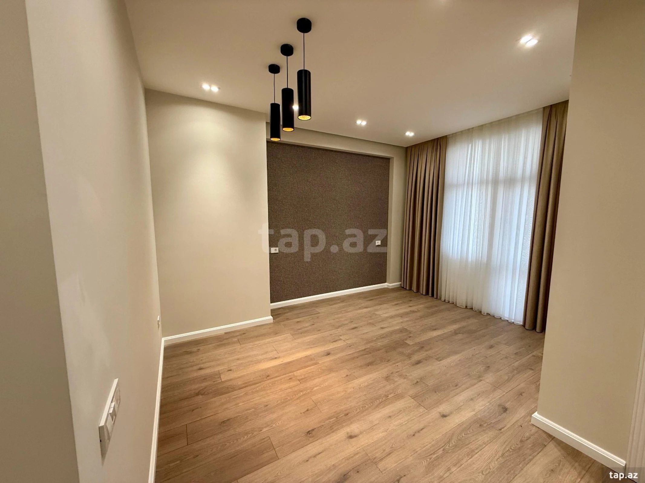 Satılır 2 otaqlı yeni tikili 54 m²