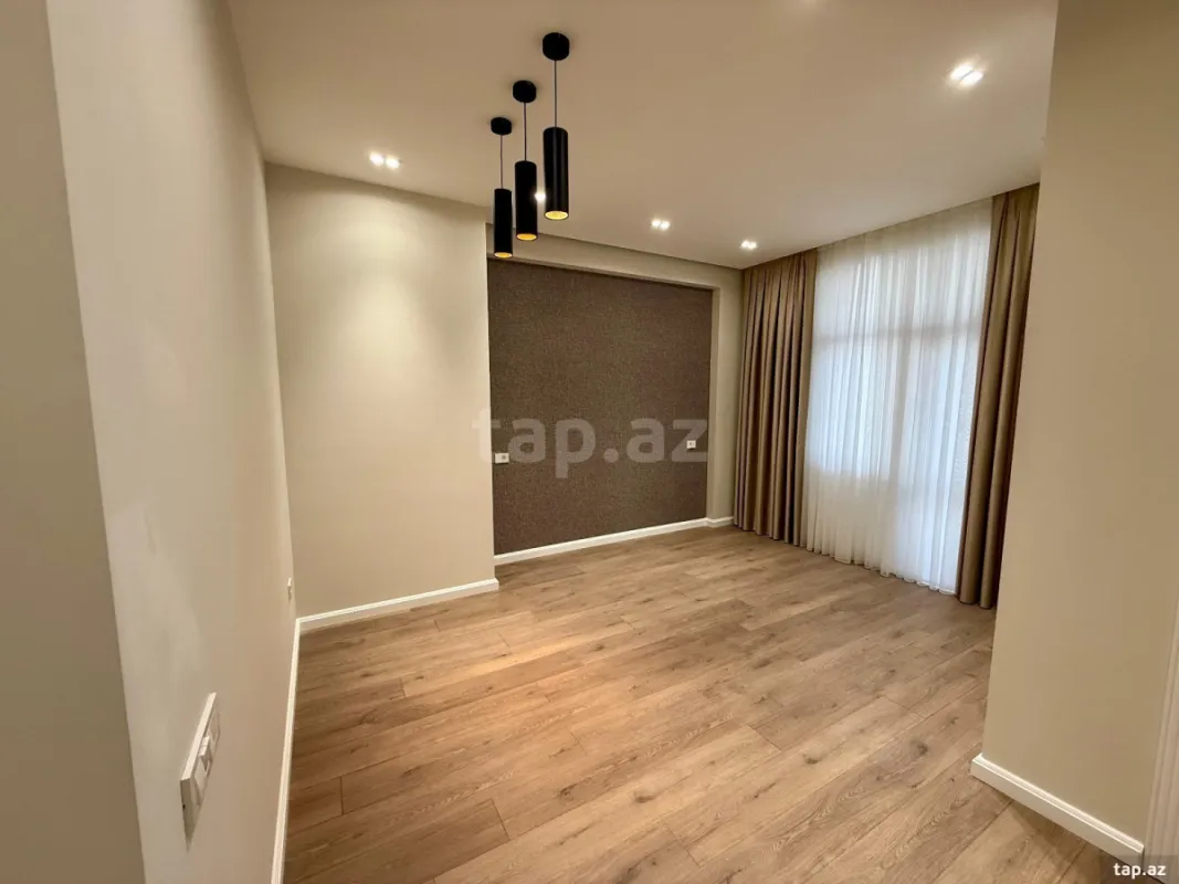 Satılır 2 otaqlı yeni tikili 54 m²