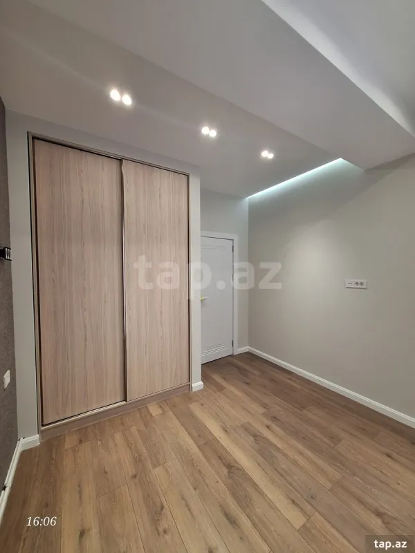 Satılır 2 otaqlı yeni tikili 54 m²