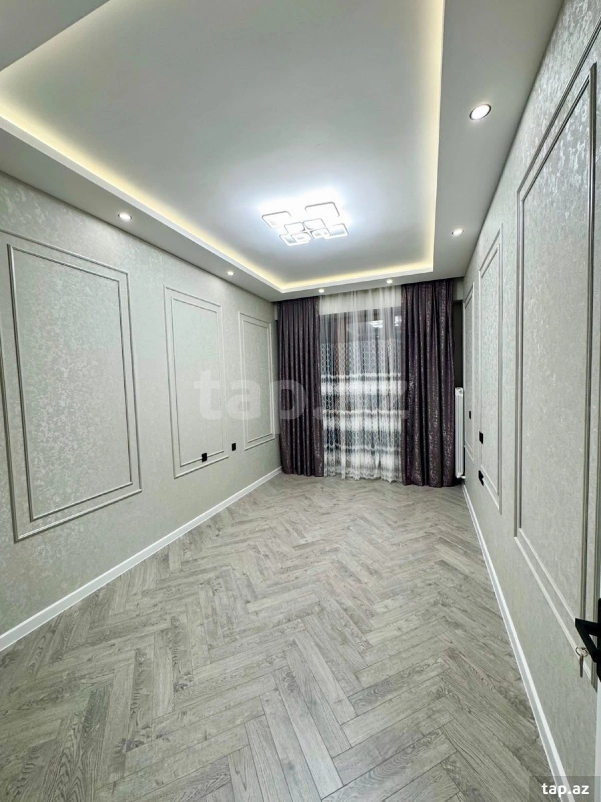 Satılır 3 otaqlı yeni tikili 70 m²