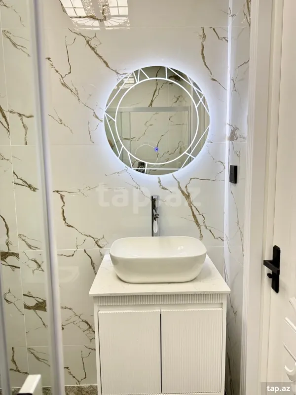 Satılır 3 otaqlı yeni tikili 70 m²