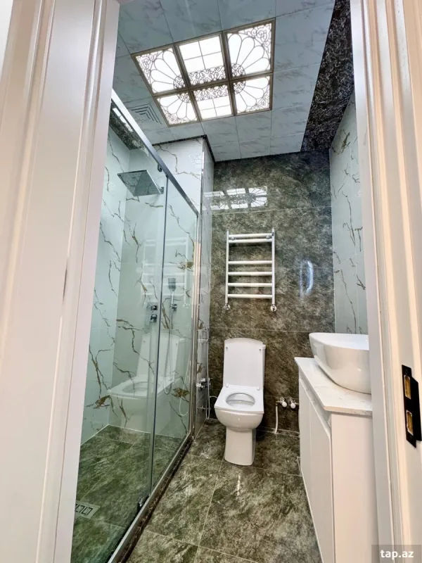 Satılır 3 otaqlı yeni tikili 70 m²