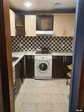 Kirayə verilir 2 otaqlı mənzil 50 m²