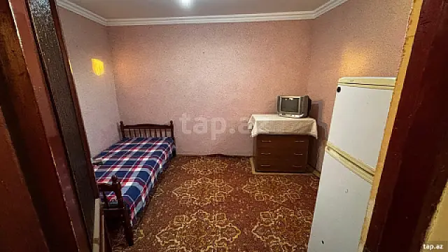 Kirayə verilir 1 otaqlı həyət evi 30 m²