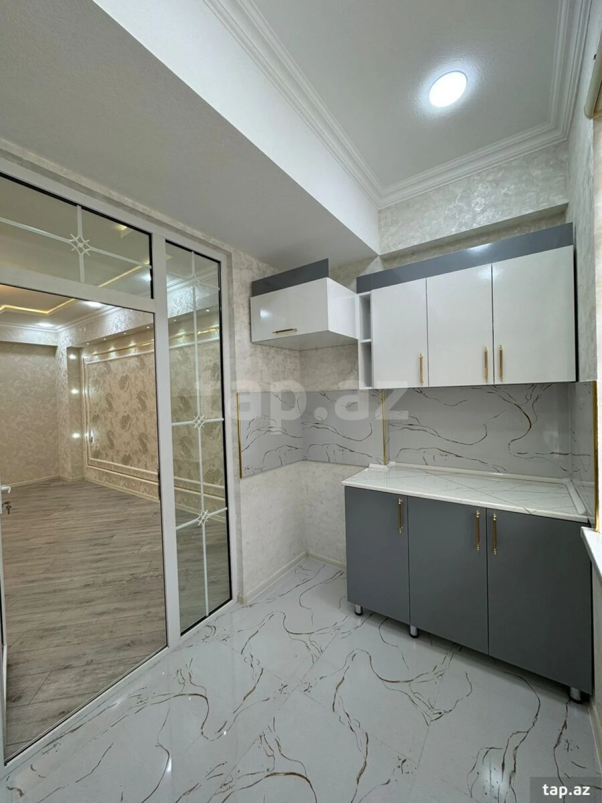 Satılır 2 otaqlı yeni tikili 55 m²