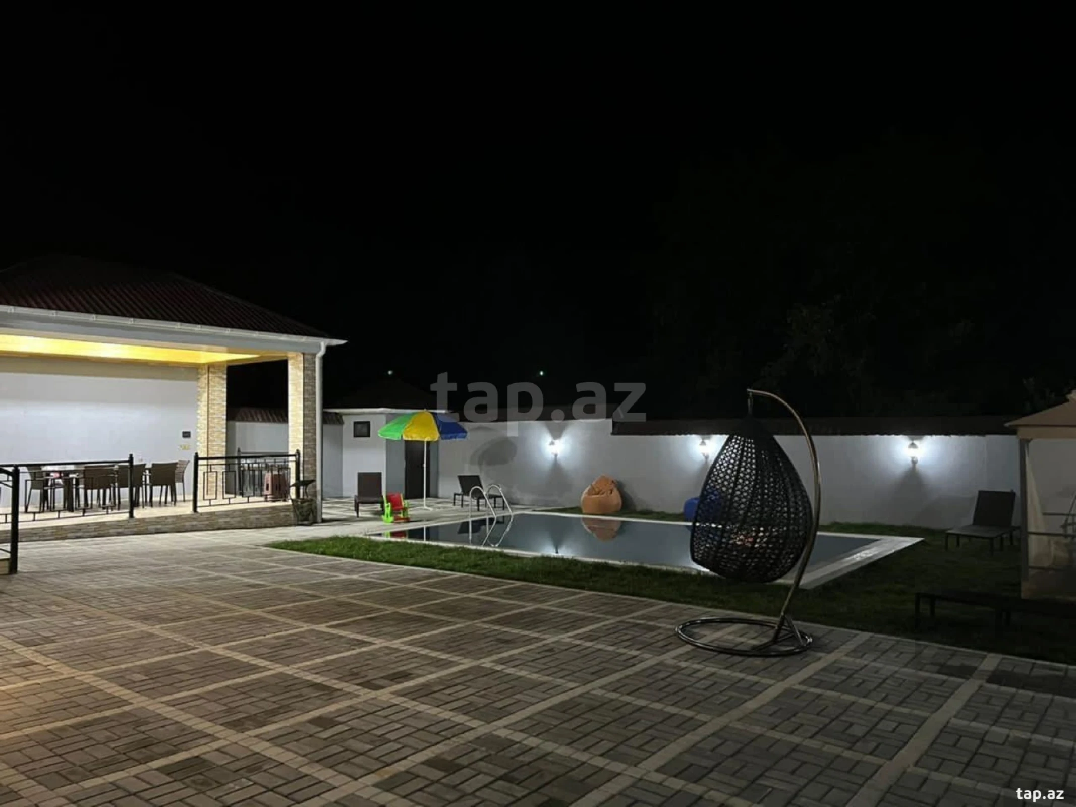 Satılır 4 otaqlı həyət evi