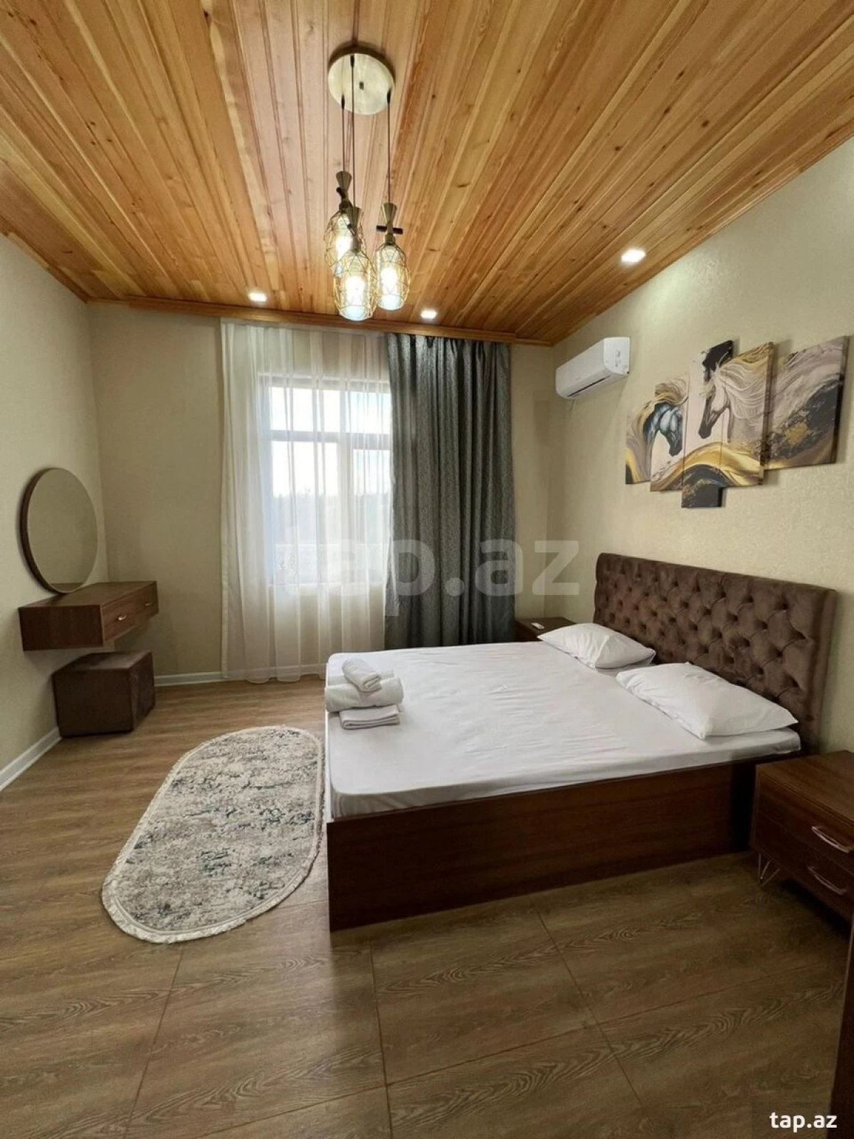 Satılır 4 otaqlı həyət evi