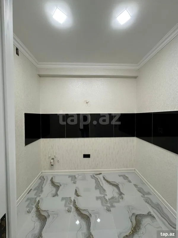 Satılır 2 otaqlı yeni tikili 60 m²