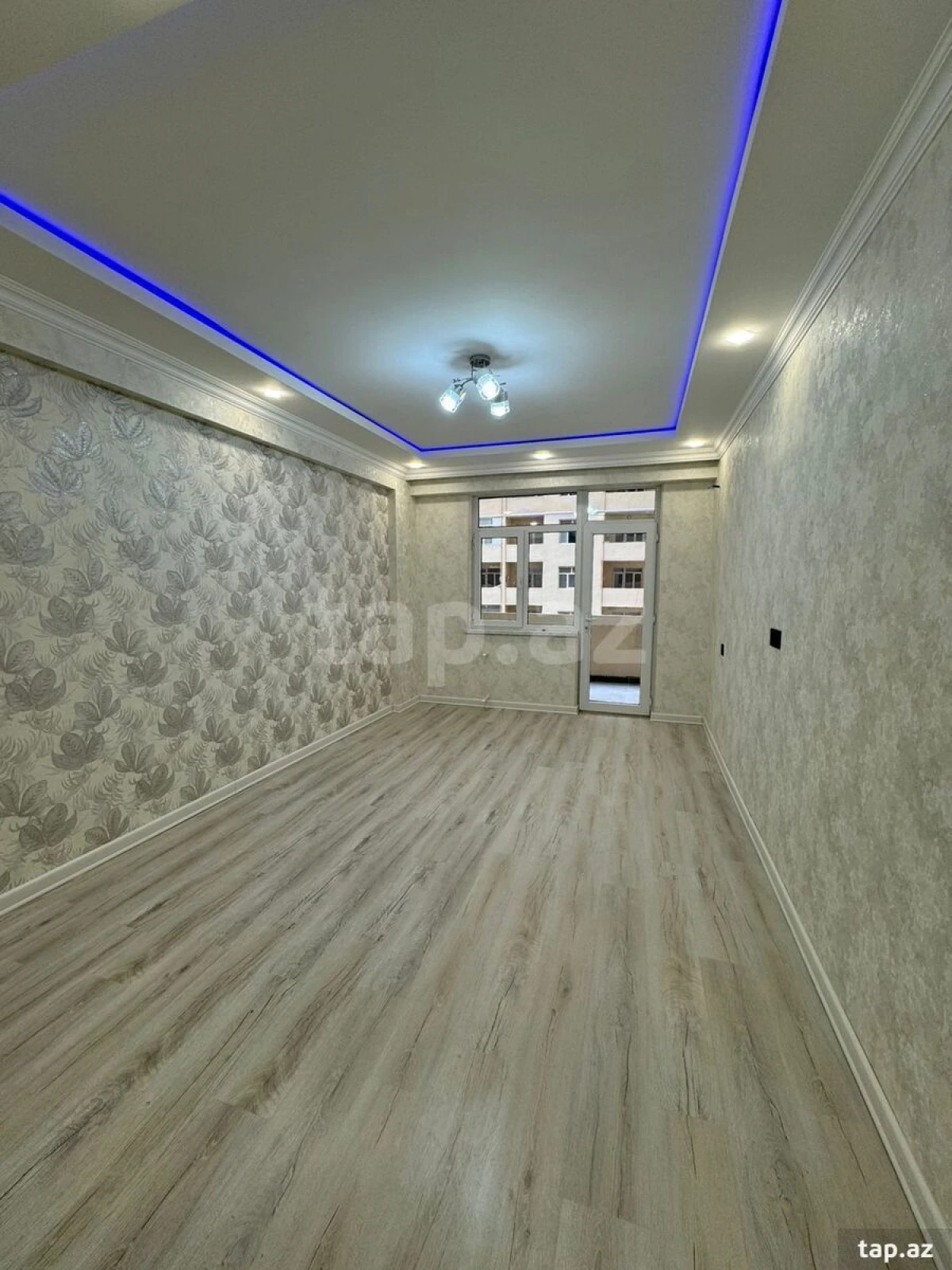 Satılır 2 otaqlı yeni tikili 60 m²