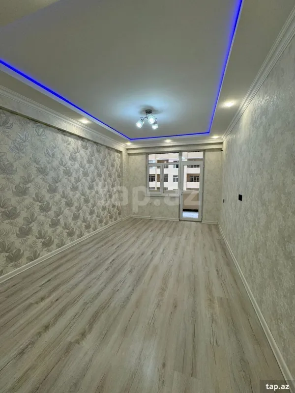 Satılır 2 otaqlı yeni tikili 60 m²
