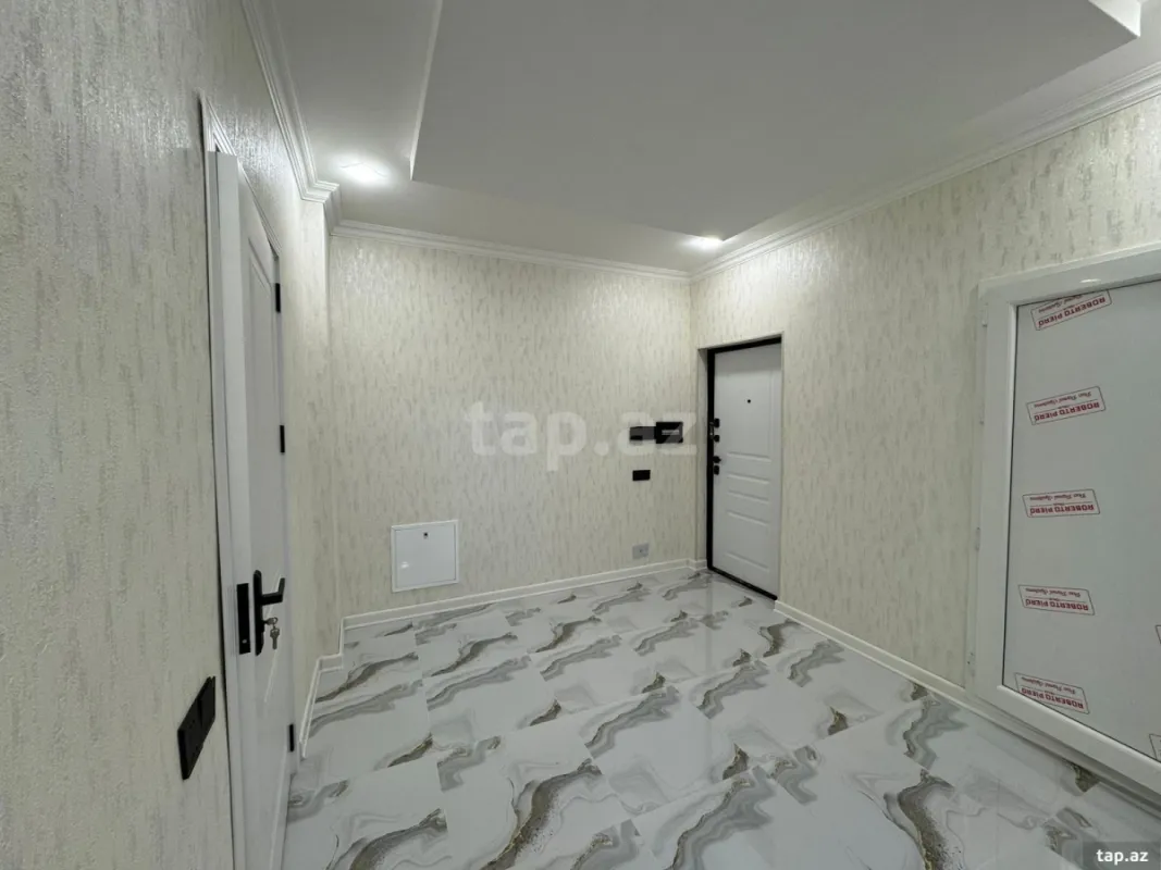 Satılır 2 otaqlı yeni tikili 60 m²
