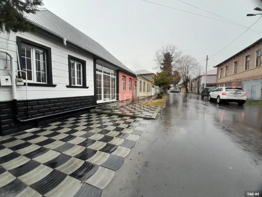 Satılır 1 otaqlı həyət evi