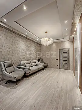 Satılır 3 otaqlı yeni tikili 90 m²