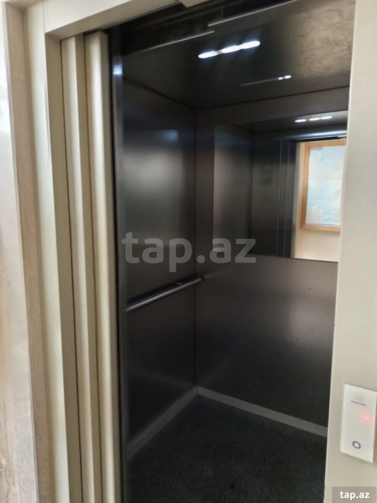 Satılır 3 otaqlı mənzil 78 m²