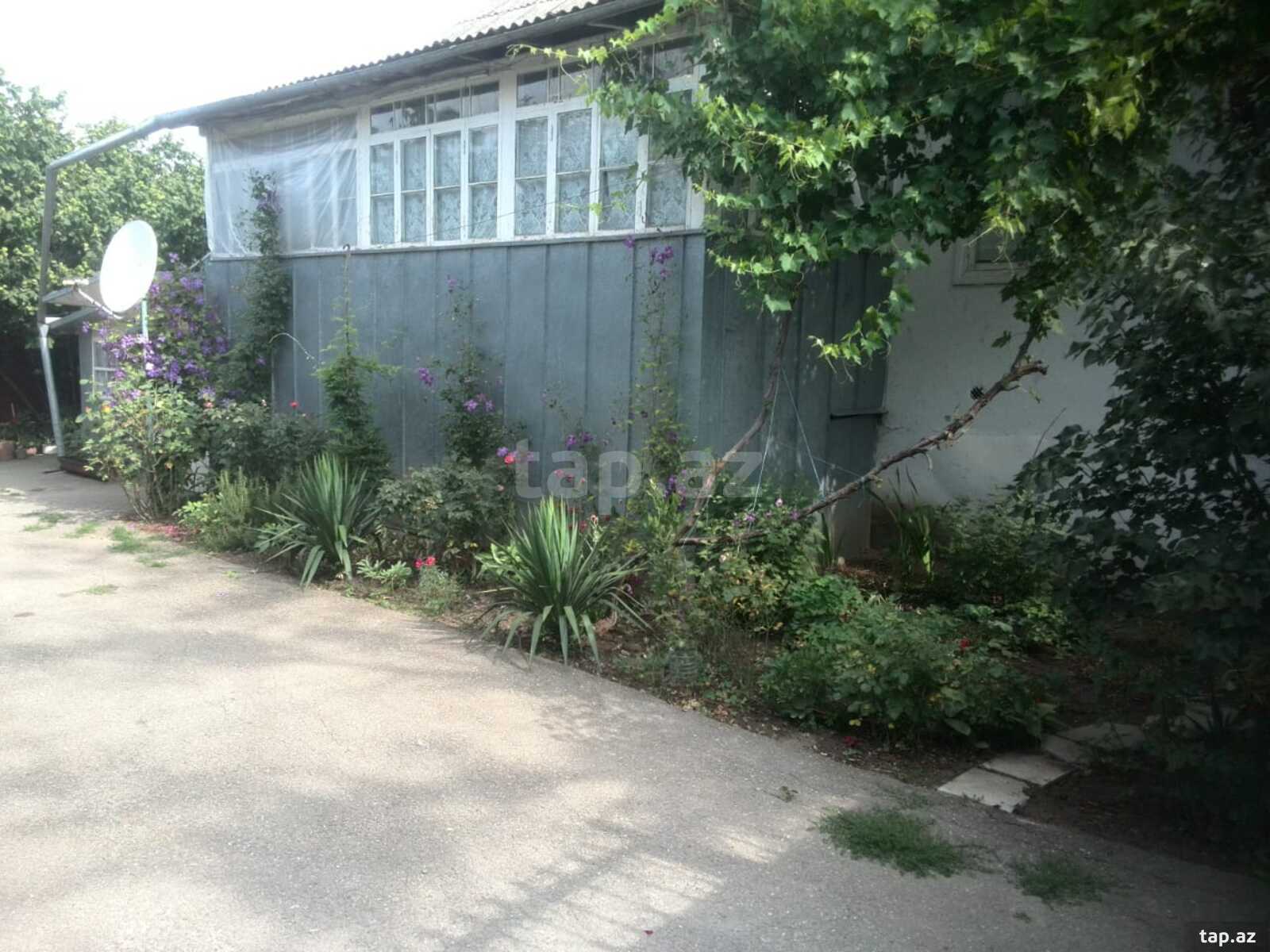 Satılır 4 otaqlı həyət evi 80 m²