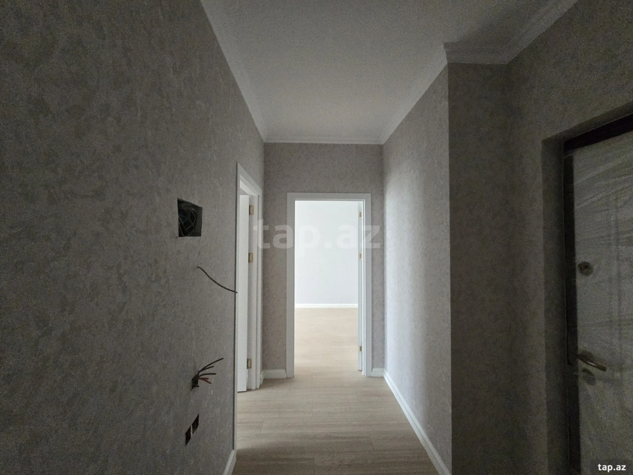 Satılır 2 otaqlı yeni tikili 58 m²
