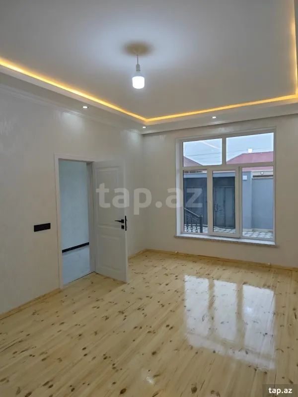 Satılır 4 otaqlı həyət evi