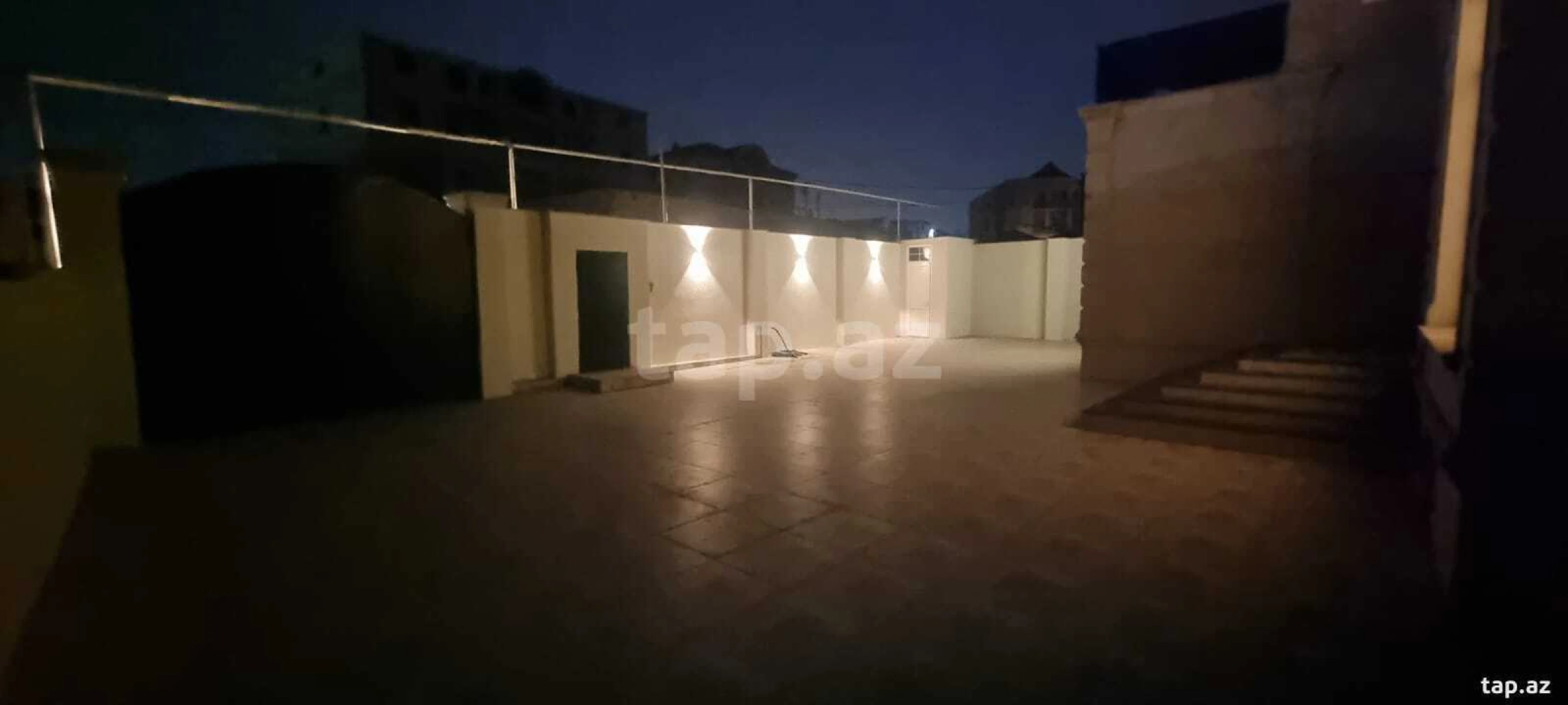 Satılır 7 otaqlı həyət evi