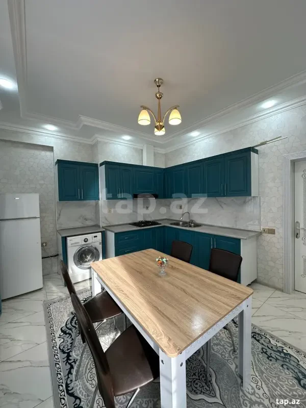 Satılır 2 otaqlı yeni tikili 105 m²