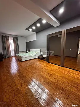 Satılır 4 otaqlı yeni tikili 230 m²