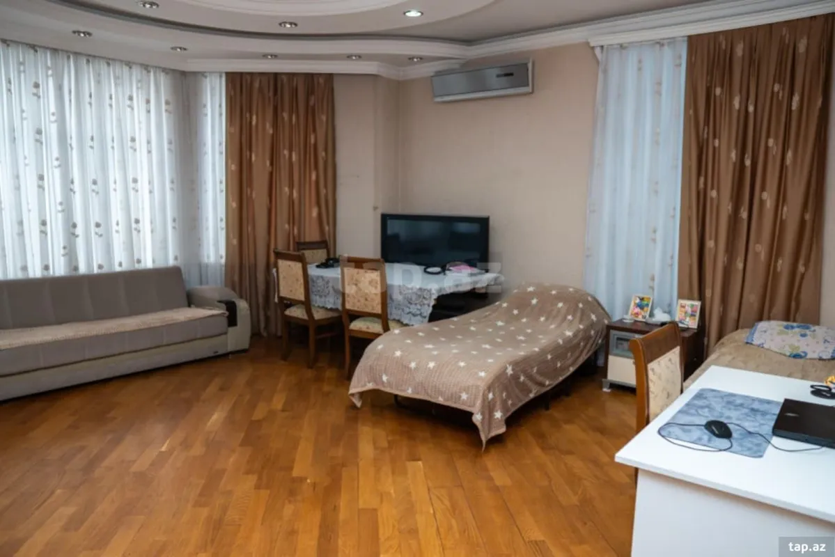 Satılır 2 otaqlı yeni tikili 95 m²