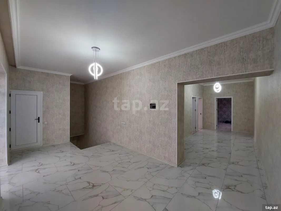 Satılır 4 otaqlı həyət evi