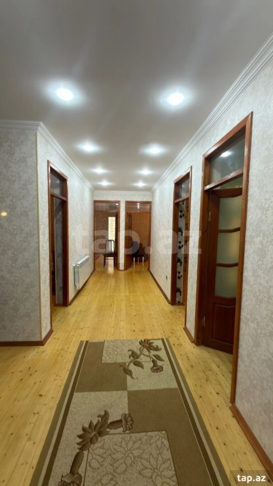 Satılır 4 otaqlı həyət evi