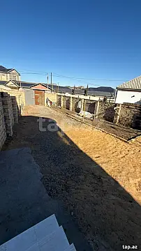 Satılır 6 otaqlı həyət evi