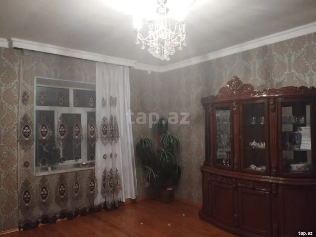 Satılır 5 otaqlı həyət evi 120 m²
