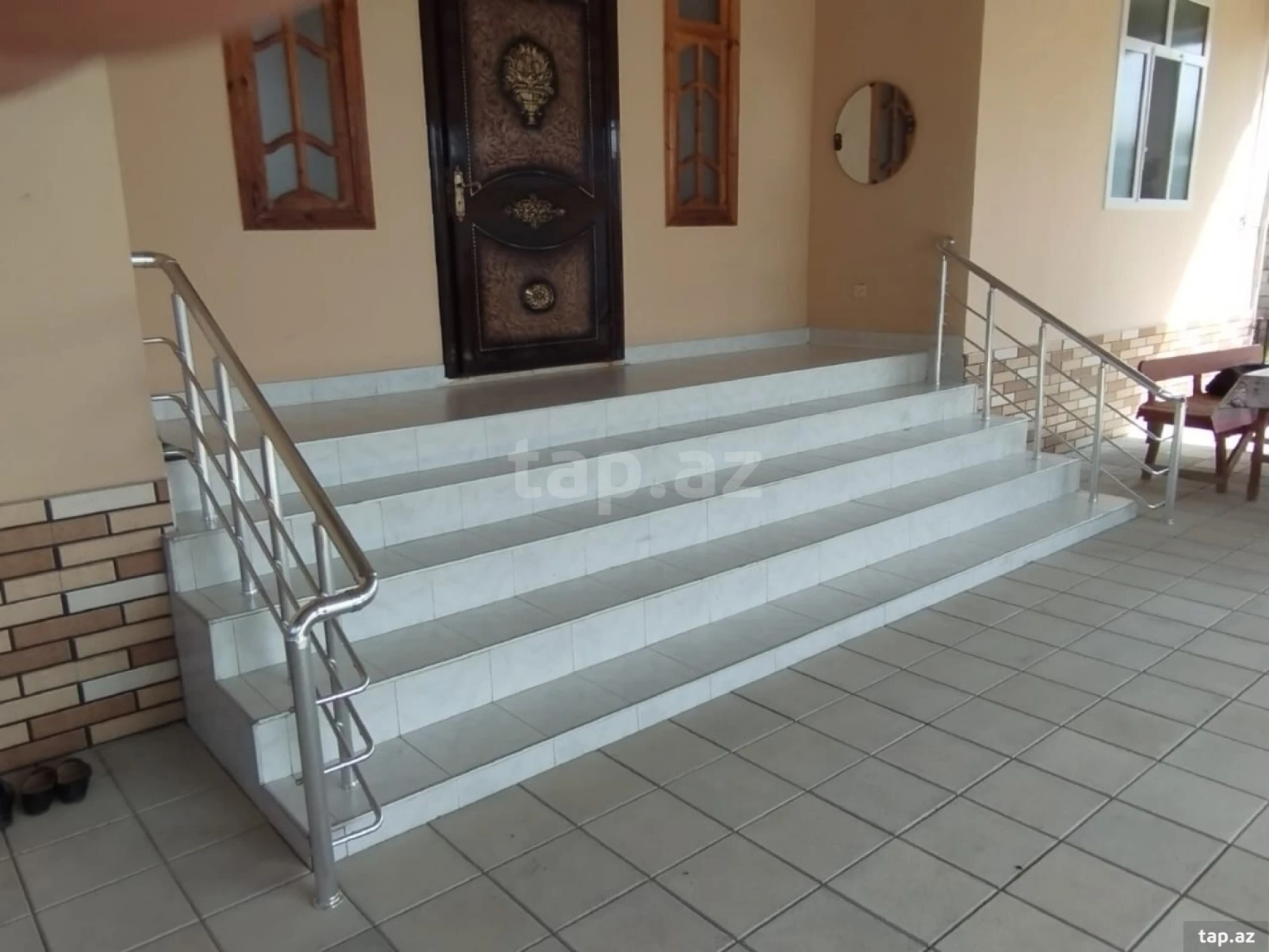 Satılır 5 otaqlı həyət evi 120 m²