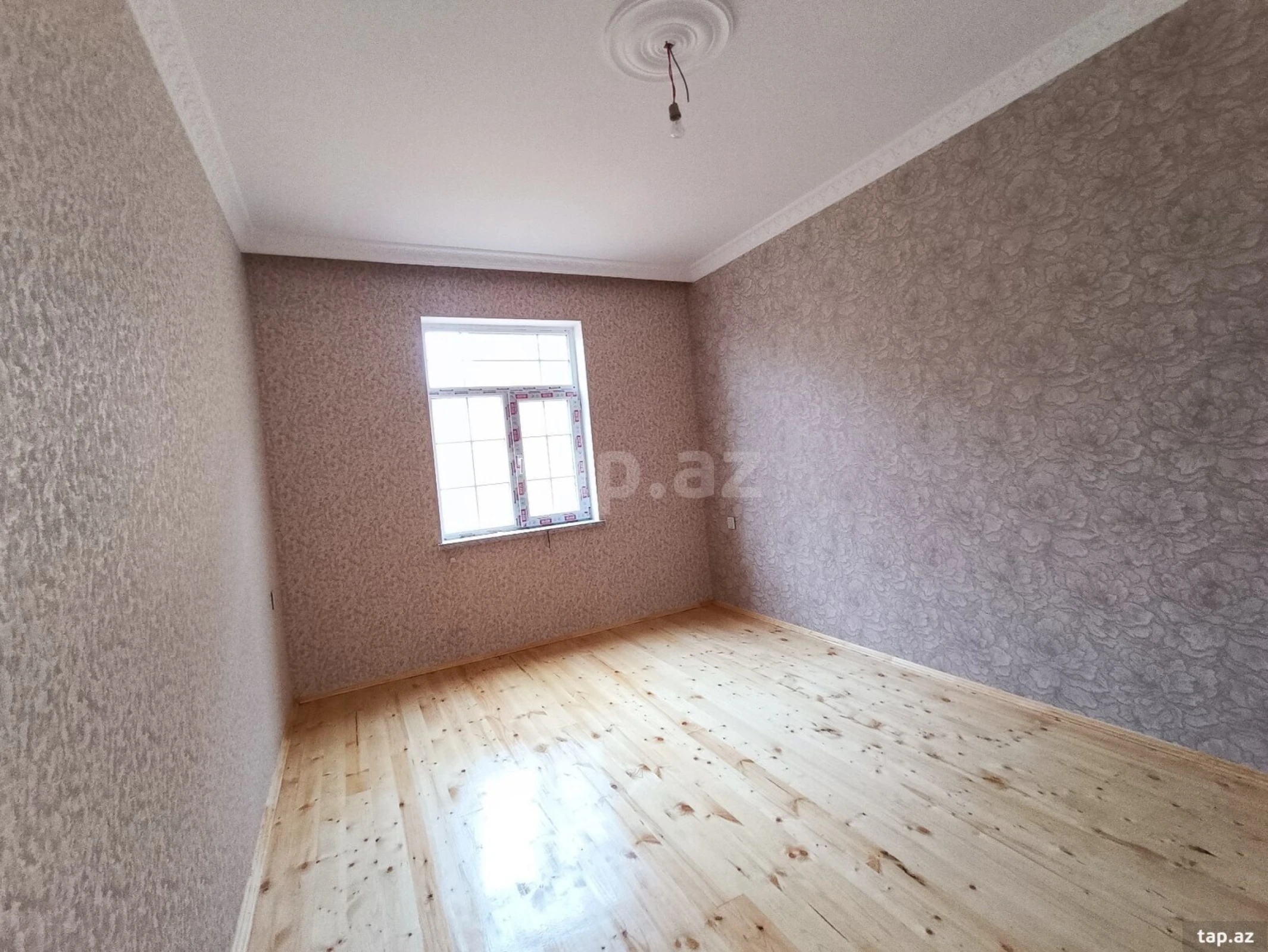 Satılır 2 otaqlı həyət evi