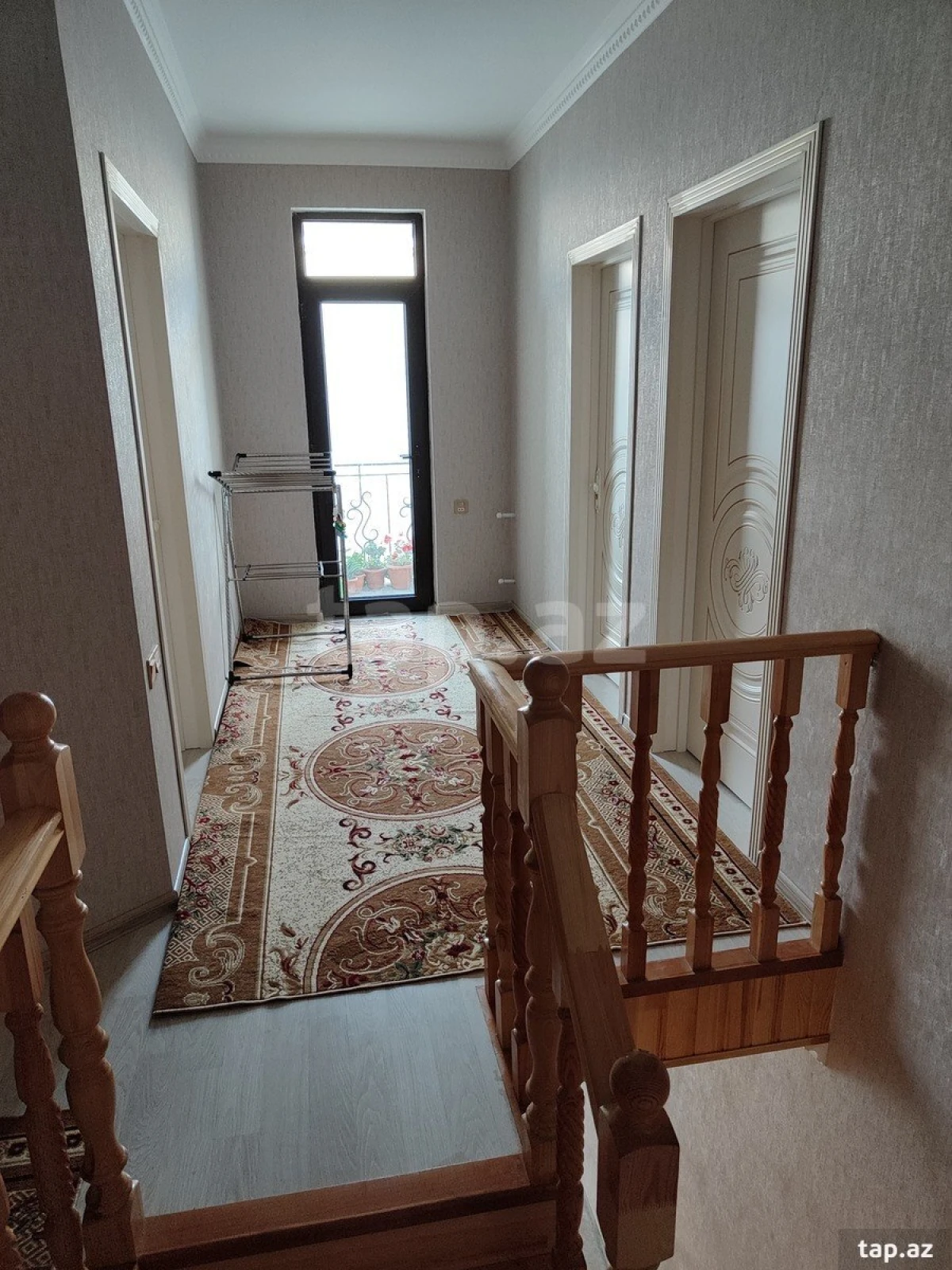 Satılır 4 otaqlı həyət evi