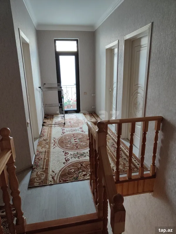 Satılır 4 otaqlı həyət evi