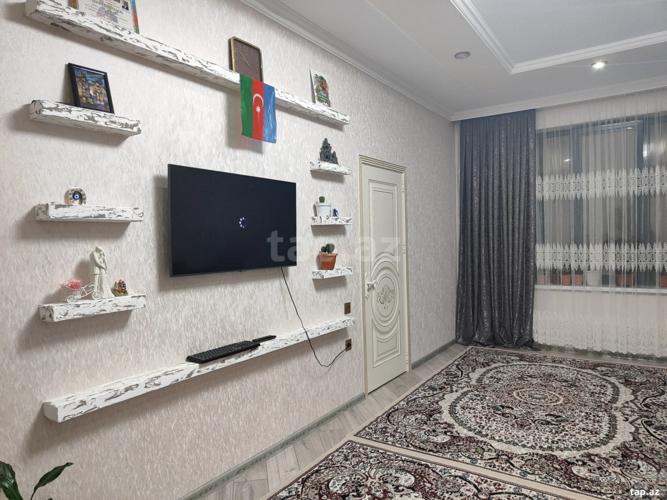 Satılır 4 otaqlı həyət evi
