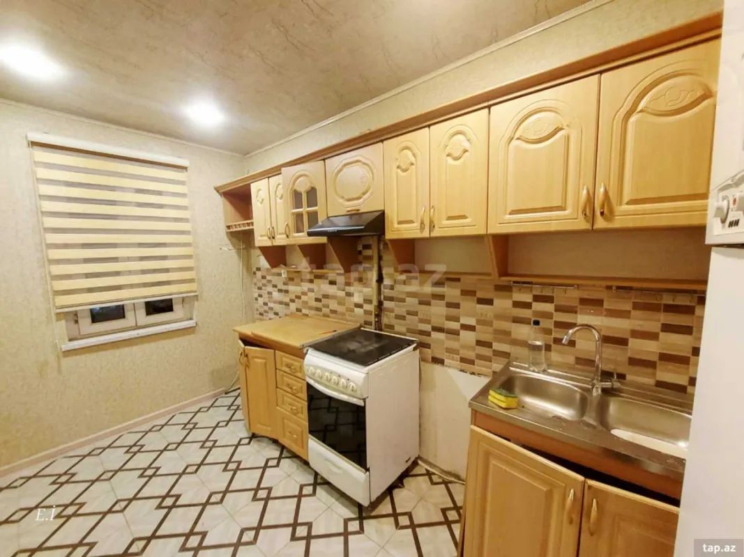 Satılır 3 otaqlı mənzil 68 m²
