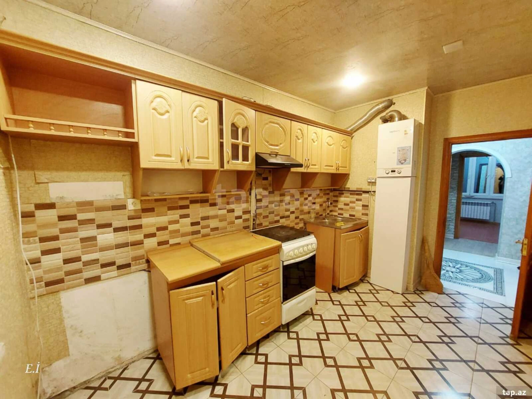Satılır 3 otaqlı mənzil 68 m²