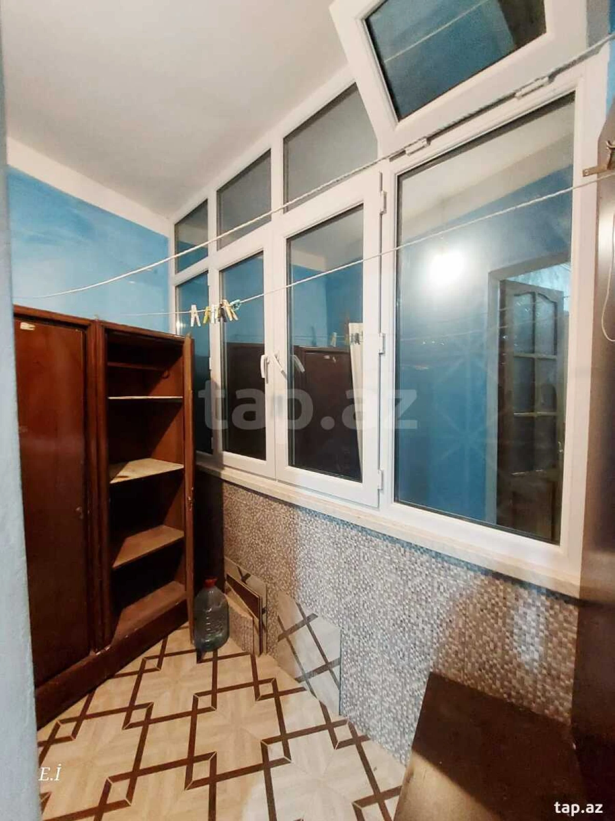 Satılır 3 otaqlı mənzil 68 m²