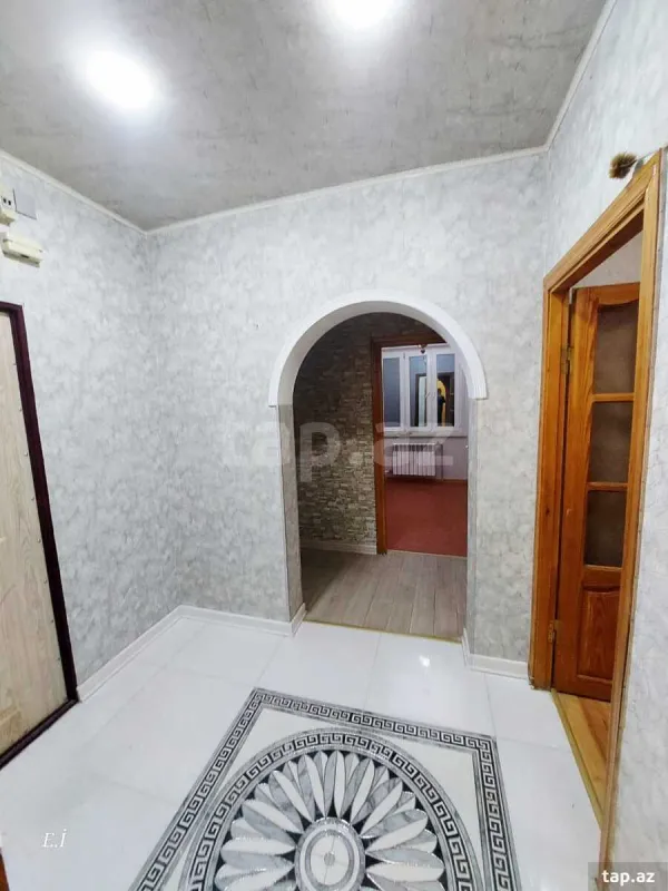 Satılır 3 otaqlı mənzil 68 m²