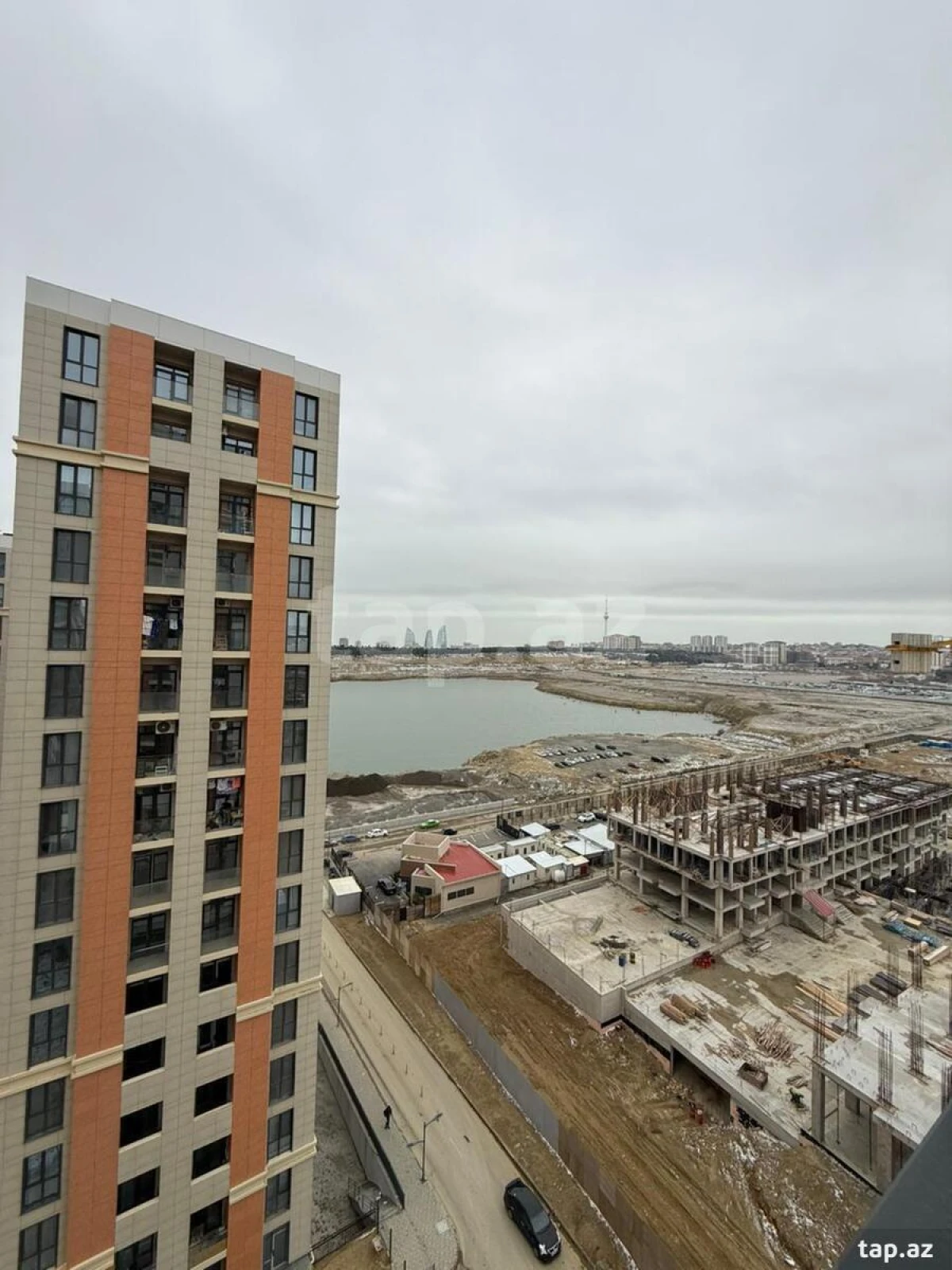 Satılır 4 otaqlı yeni tikili 103.32 m²