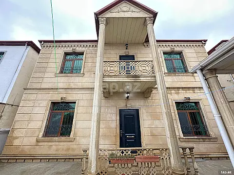 Satılır 5 otaqlı həyət evi