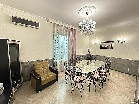 Satılır 5 otaqlı həyət evi