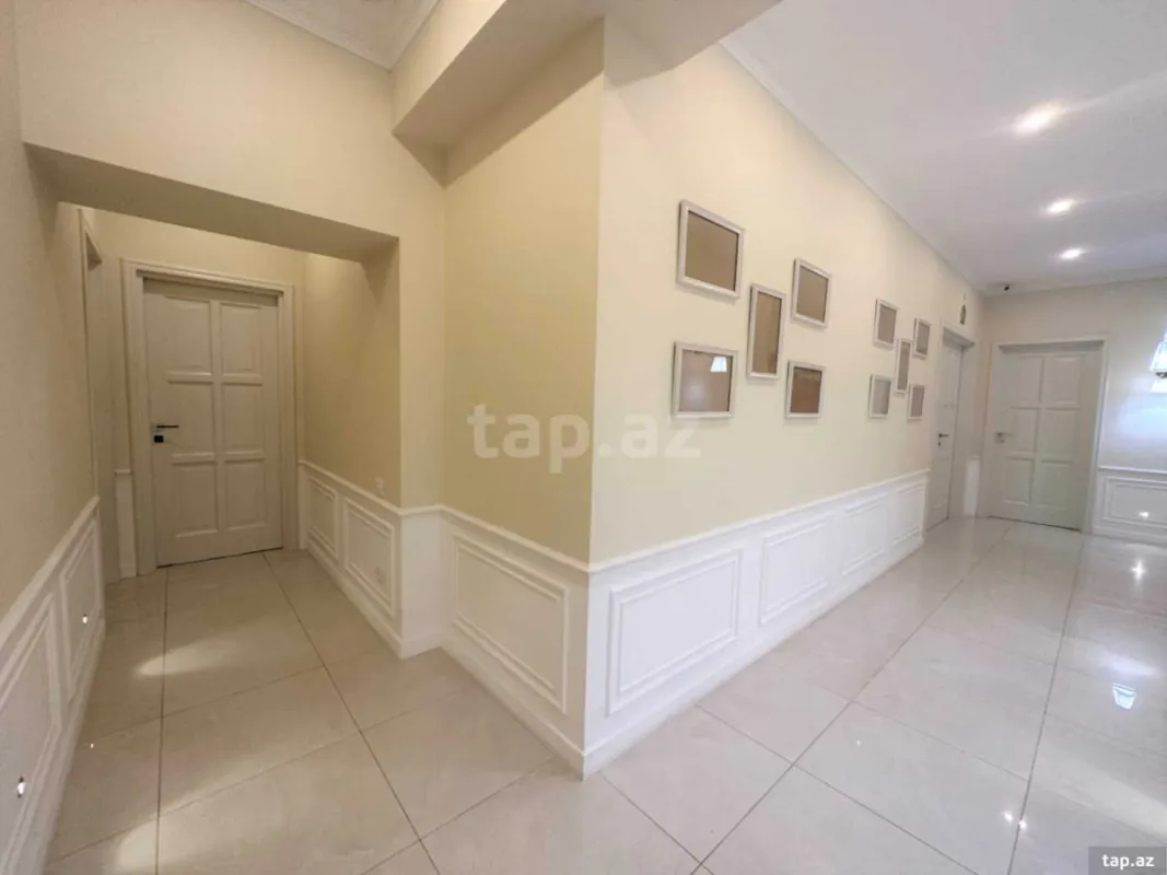 Kirayə verilir 4 otaqlı yeni tikili 210 m²