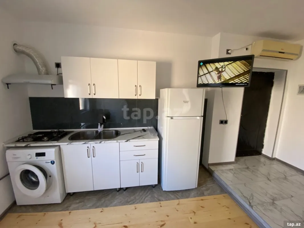 Kirayə verilir 2 otaqlı mənzil 30 m²