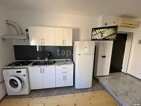 Kirayə verilir 2 otaqlı mənzil 30 m²