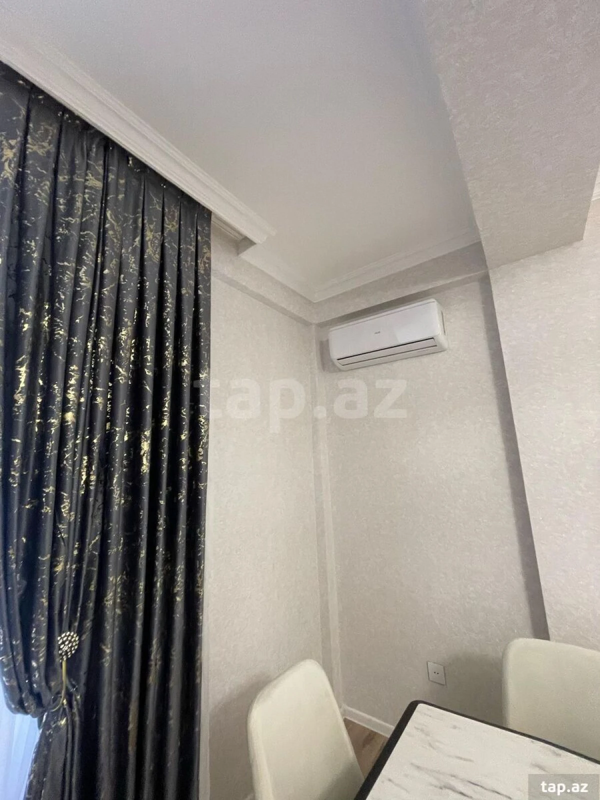 Kirayə verilir 2 otaqlı yeni tikili 90 m²